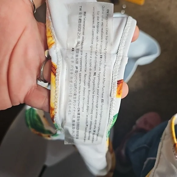 Forever 21 Bikini Bottom (S) Top (M) - Picture 8 of 8